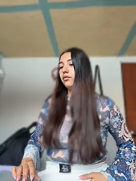 Alix Rousses21 online show from 04/22/26, 03:30