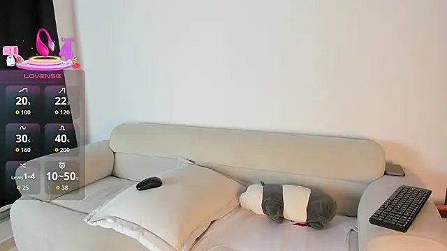 DakothaHyland  online show from 01/16/26, 10:36