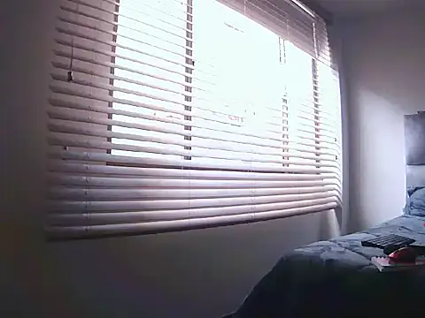 Fernanda andrew online show from 03/28/26, 06:31