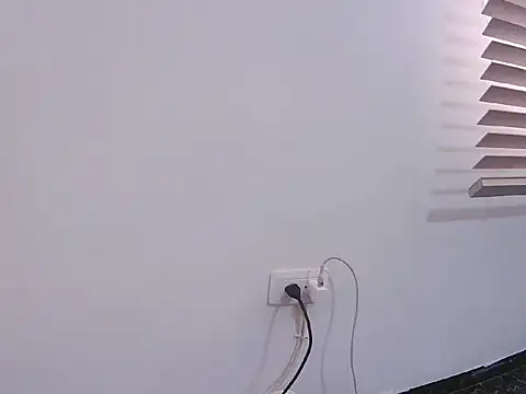 Snapshot of Fernanda_andrew chatting on 02/23/26, 05:24 Fernanda andrew online show from 02/23/26, 05:24