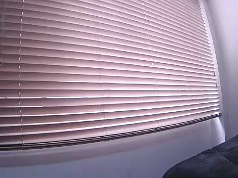 Fernanda andrew online show from 04/29/26, 03:38