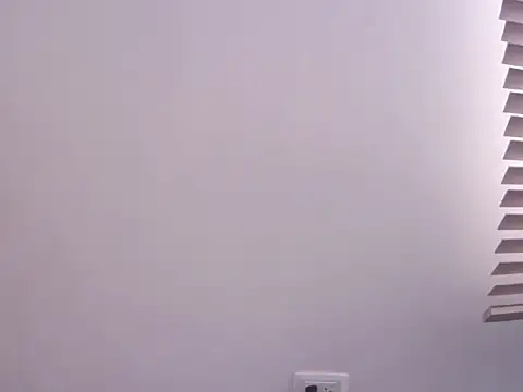 Snapshot of Fernanda_andrew chatting on 02/25/26, 04:40 Fernanda andrew online show from 02/25/26, 04:40