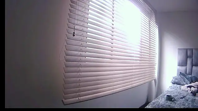 Snapshot of Fernanda_andrew chatting on 02/18/26, 04:03 Fernanda andrew online show from 02/18/26, 04:03