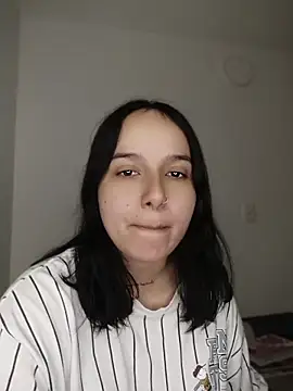 tiffanybrowm online show from 04/05/26, 03:13