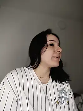 tiffanybrowm online show from 04/02/26, 05:47