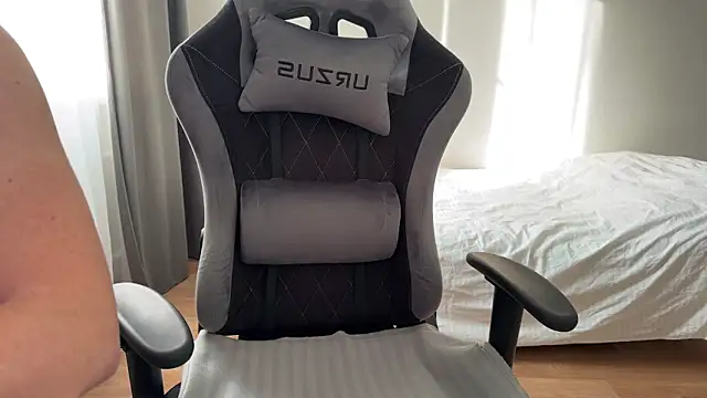 Sweets 9 online show from 02/21/26, 05:20