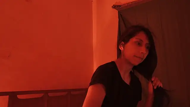 MoonLipsON- online show from 04/10/26, 05:47