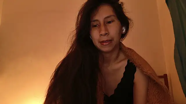 MoonLipsON- online show from 06/04/26, 06:51