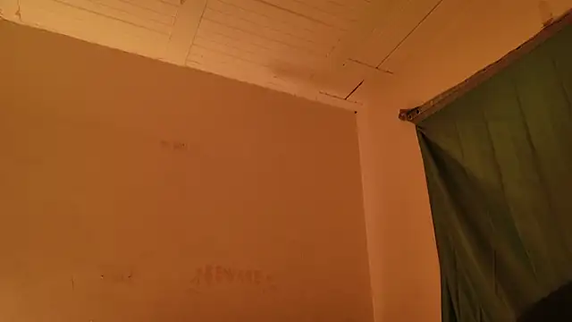 MoonLipsON- online show from 05/19/26, 01:43