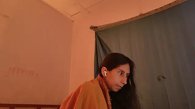 MoonLipsON- online show from 05/12/26, 11:44