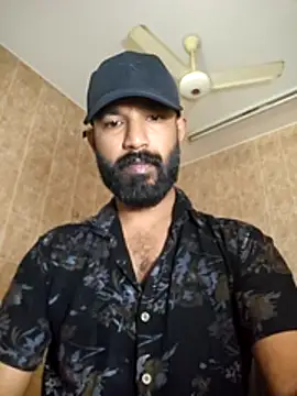 Snapshot of Bigkannan chatting on 04/01/26, 09:32 Bigkannan online show from 04/01/26, 09:32