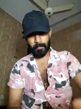 Snapshot of Bigkannan chatting on 03/24/26, 07:47 Bigkannan online show from 03/24/26, 07:47