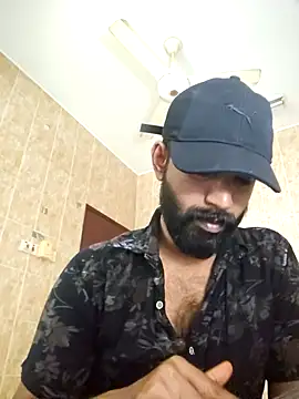 Snapshot of Bigkannan chatting on 04/07/26, 10:28 Bigkannan online show from 04/07/26, 10:28