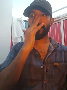 Snapshot of Bigkannan chatting on 06/07/26, 09:14 Bigkannan online show from 06/07/26, 09:14
