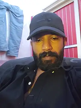 Snapshot of Bigkannan chatting on 06/24/26, 10:03 Bigkannan online show from 06/24/26, 10:03
