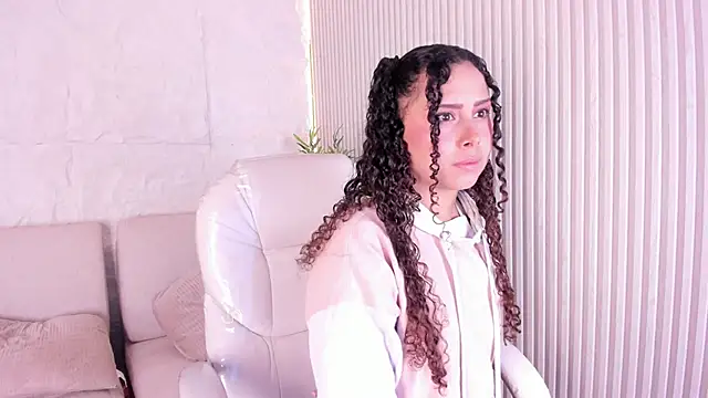 MarelynSummer online show from 04/21/26, 11:39