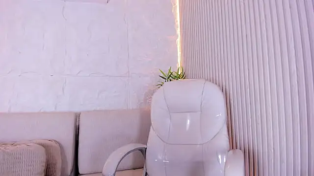 MarelynSummer online show from 05/12/26, 11:38