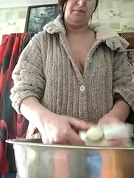 XLyxBabyLoveX online show from 12/16/25, 07:01