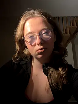 GermanRose online show from 12/15/25, 07:31