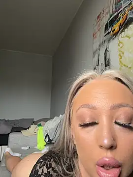 Sannababyy online show from 03/25/26, 01:43