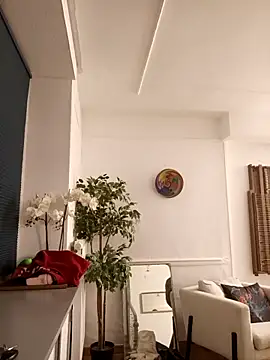 jefflatex45 online show from 12/21/25, 08:31