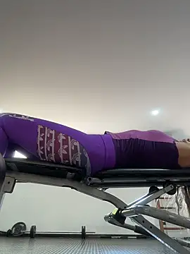 sandrafarrely online show from 04/11/26, 06:22