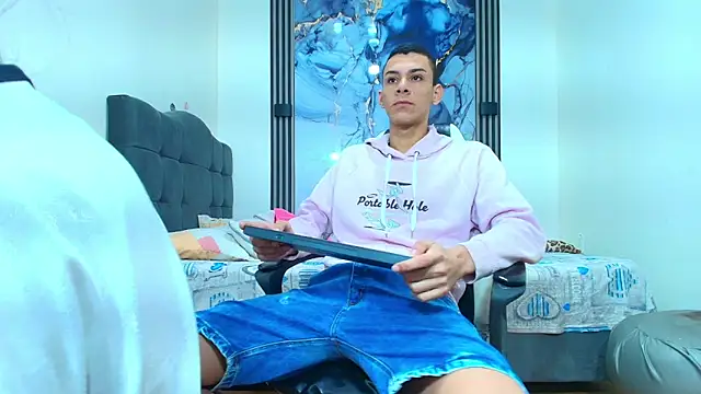 Valentina and sneider  online show from 02/23/26, 07:14