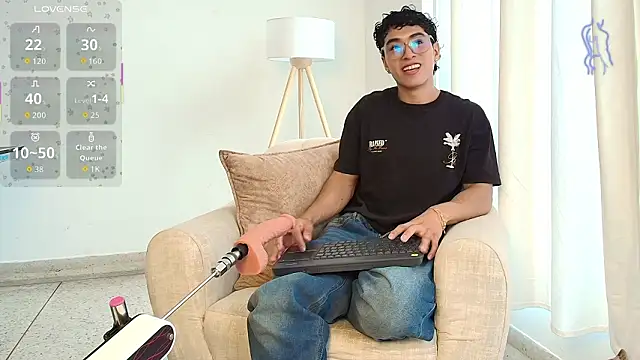 LittleMya  online show from 02/01/26, 08:18