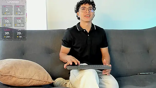 LittleMya  online show from 01/10/26, 12:33