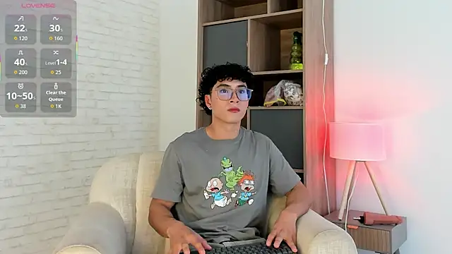 LittleMya  online show from 01/08/26, 07:53