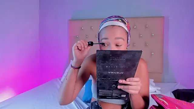 EmmaLawrence  online show from 01/17/26, 07:17