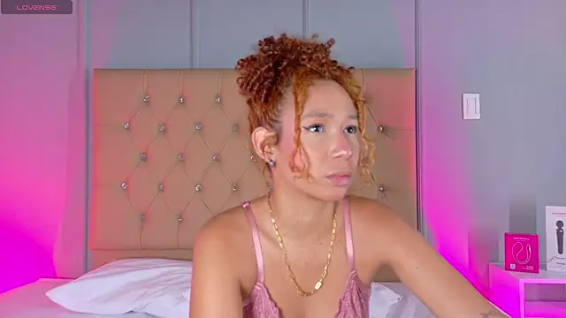 EmmaLawrence  online show from 04/15/26, 03:12