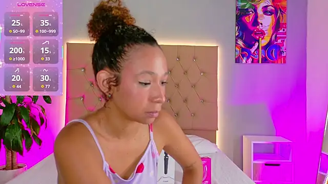 EmmaLawrence  online show from 03/13/26, 09:03