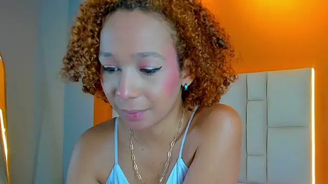 EmmaLawrence  online show from 04/19/26, 03:51