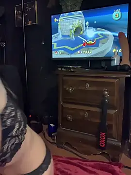 xoxosluttygirl online show from 12/21/25, 10:21