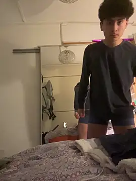 hungspanishtwink online show from 03/03/26, 10:06