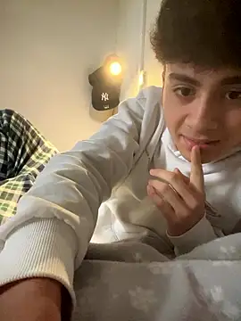 hungspanishtwink online show from 01/07/26, 11:59