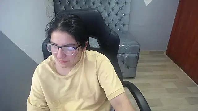 Snapshot of eva_smit_t chatting on 02/22/26, 02:30 eva smit t online show from 02/22/26, 02:30