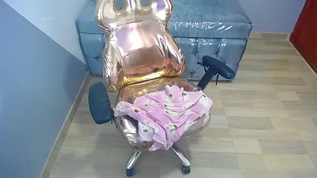 Snapshot of eva_smit_t chatting on 02/03/26, 06:40 eva smit t online show from 02/03/26, 06:40