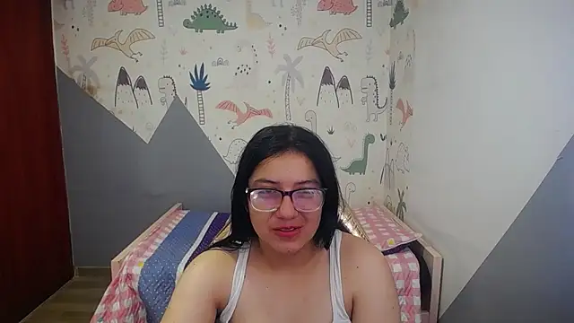 Snapshot of eva_smit_t chatting on 12/18/25, 02:38 eva smit t online show from 12/18/25, 02:38