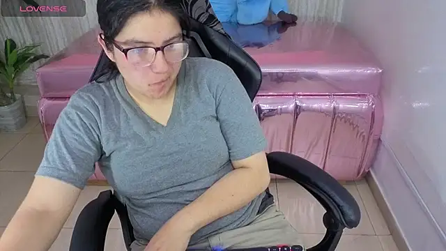 eva smit t online show from 03/08/26, 02:37