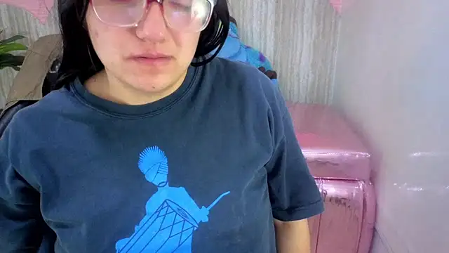 eva smit t online show from 03/27/26, 08:26