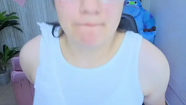 Snapshot of eva_smit_t chatting on 02/14/26, 02:34 eva smit t online show from 02/14/26, 02:34