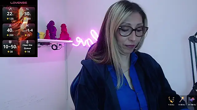 Snapshot of Scarlett_079 chatting on 01/18/26, 12:08 Scarlett 079 online show from 01/18/26, 12:08