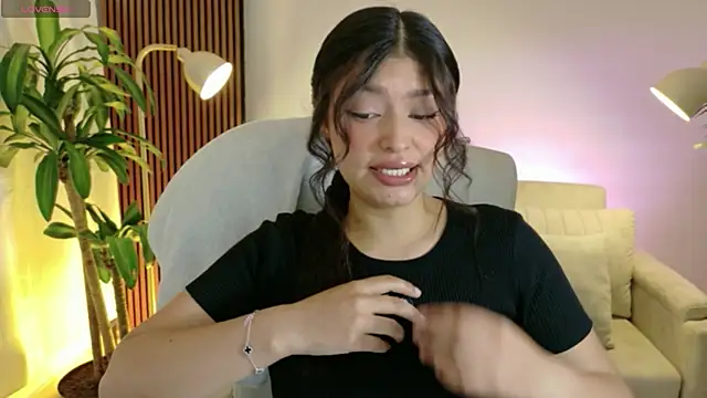 victoria   moon online show from 04/08/26, 01:45