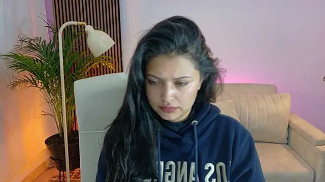 victoria   moon online show from 05/06/26, 01:37