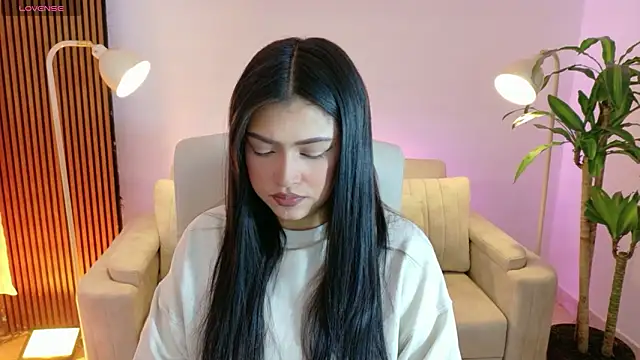 Snapshot of victoria___moon chatting on 02/03/26, 01:27 victoria moon online show from 02/03/26, 01:27