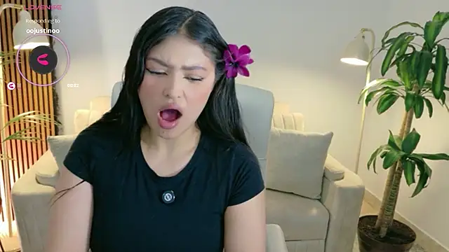 victoria   moon online show from 05/31/26, 01:50