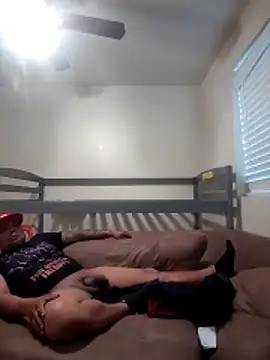 Snapshot of moneytalk516 chatting on 03/03/26, 12:17 moneytalk516 online show from 03/03/26, 12:17