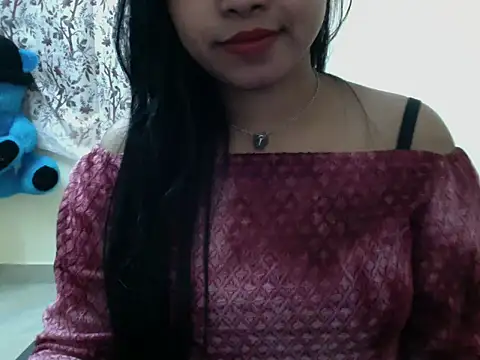 Snapshot of anushka_0 chatting on 12/18/25, 05:50 anushka 0 online show from 12/18/25, 05:50